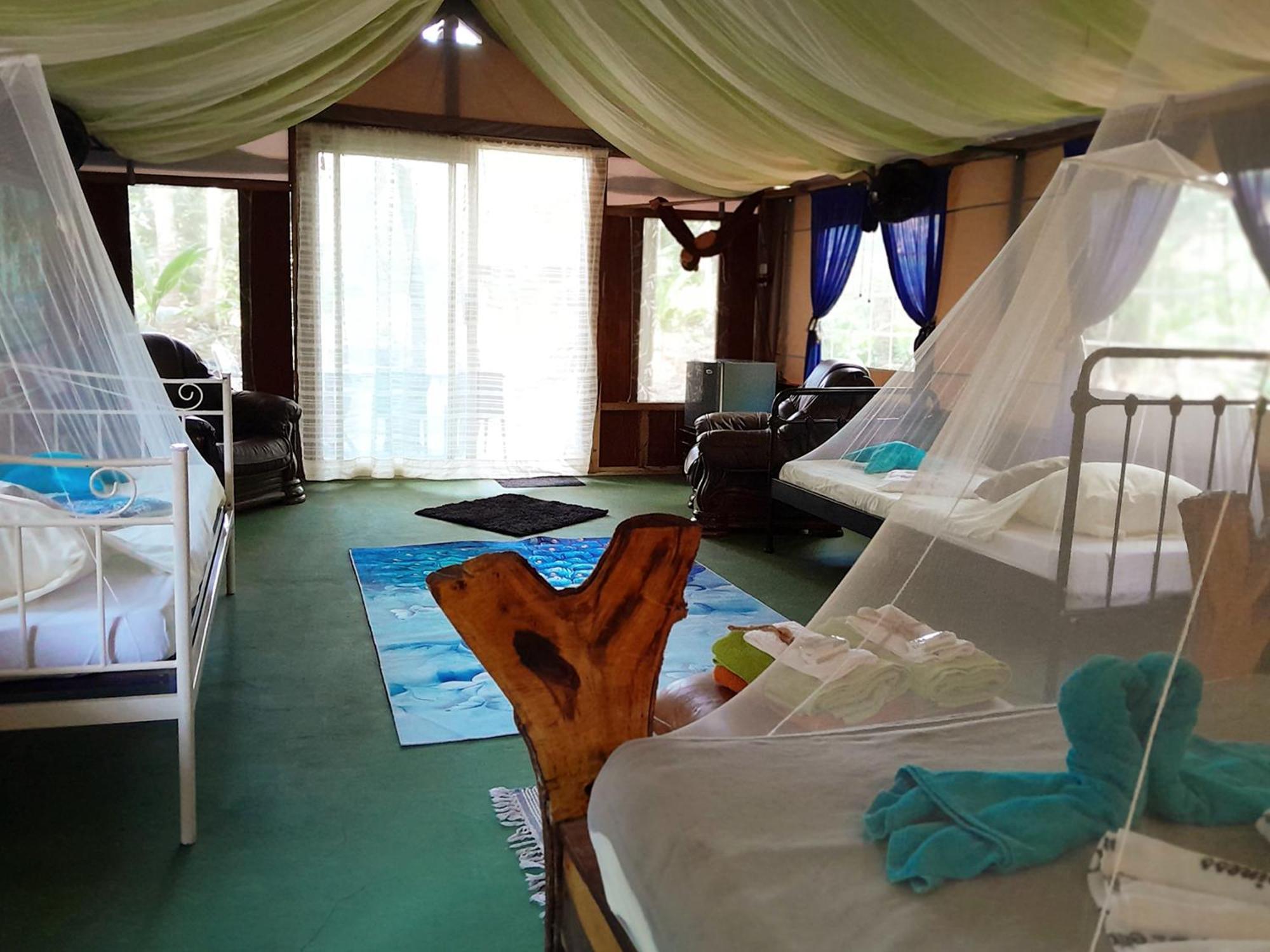 Fully Furnished Family Jungle Tent, Latino Glamping Paquera Εξωτερικό φωτογραφία