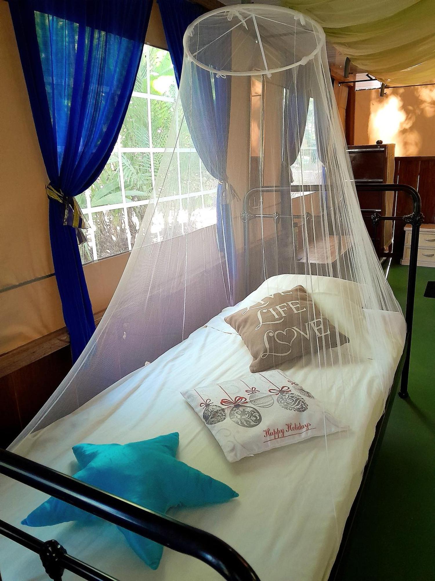 Fully Furnished Family Jungle Tent, Latino Glamping Paquera Εξωτερικό φωτογραφία